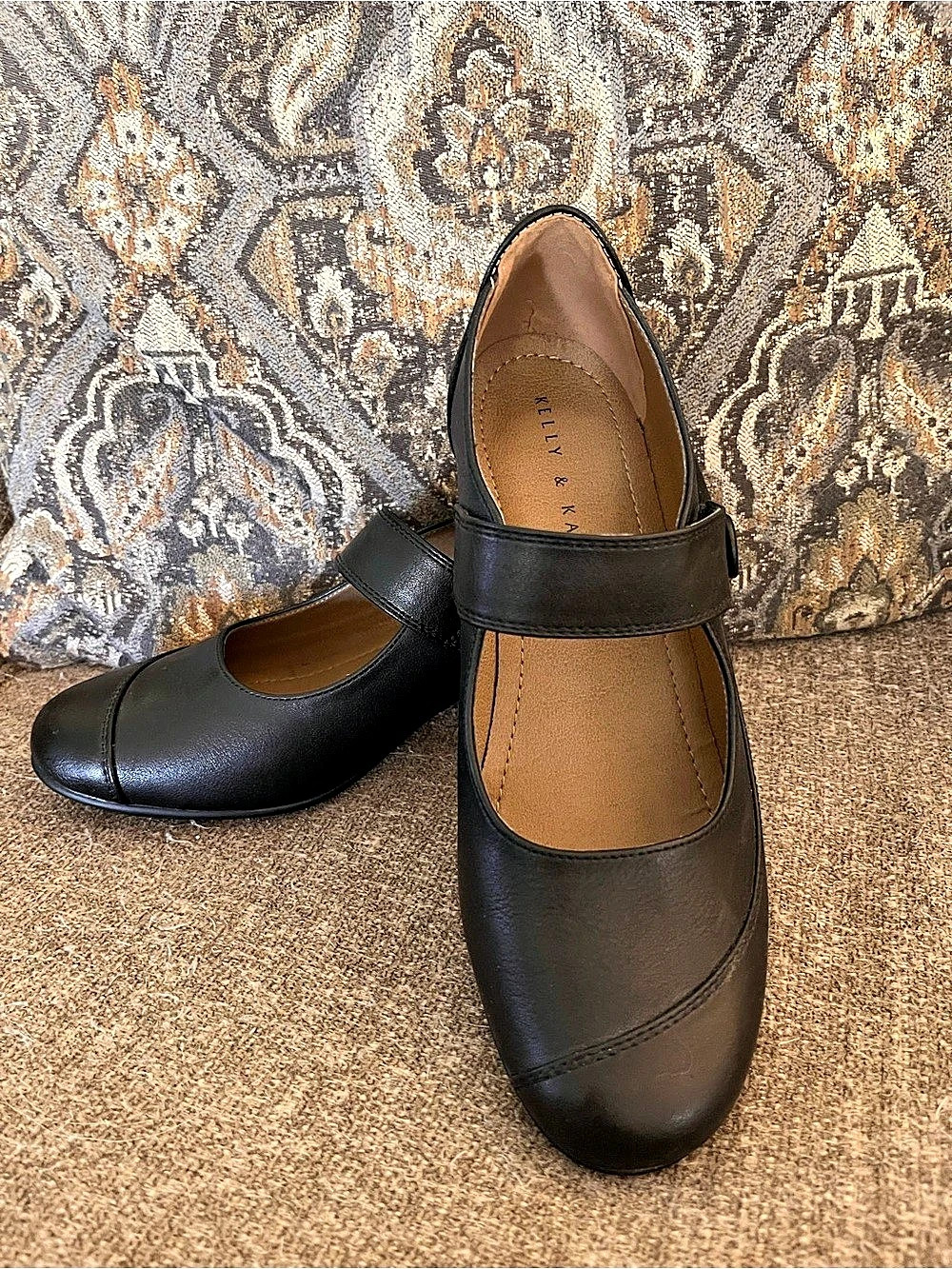 Kelly & Katie Black Mary Jane Heels